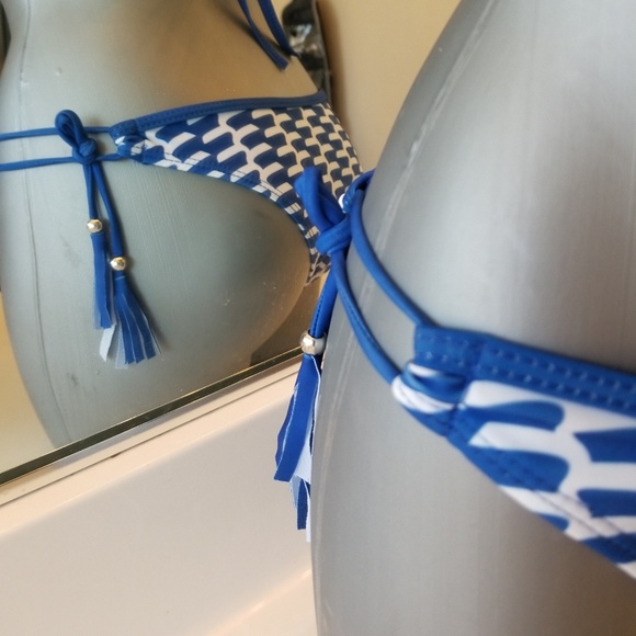 LAST CHANCE. WILL BE DONATED TO SHELTER 11/1/2020 - Picture 3 of 3